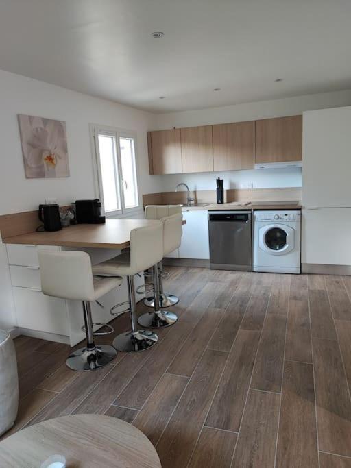 Charmant Appartement 2 Pieces Proche Disneyland Villeneuve-Saint-Denis Экстерьер фото